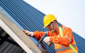 Best Commercial Roofing Services  in Caledonia, MI